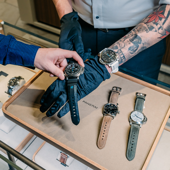 Armbandanpassung für Fliegeruhr
