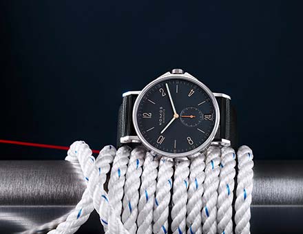 Nomos Glashütte Ahoi Kollektionskachel